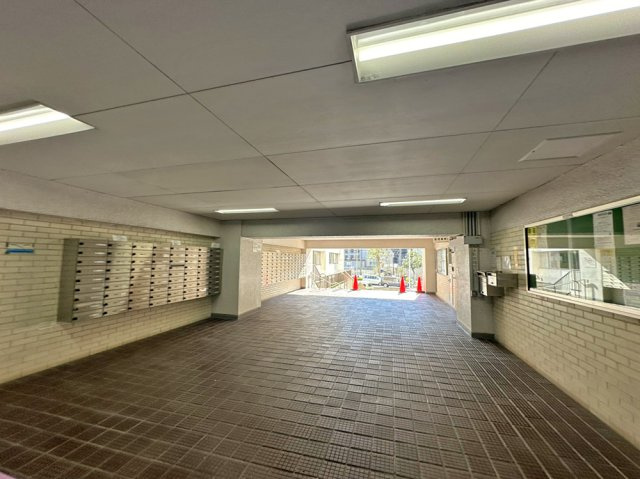 高田馬場住宅のエントランス