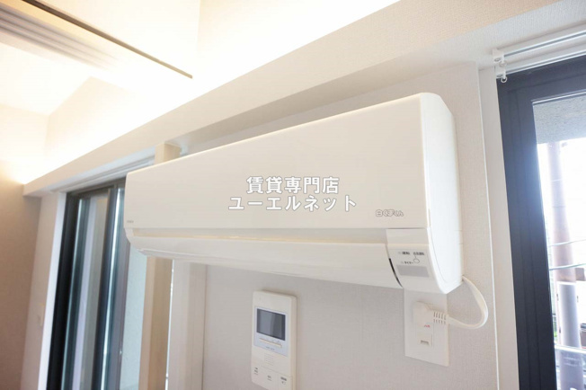 【設備】 | Laughter | エアコン付きで一年中快適な暮らしを♪