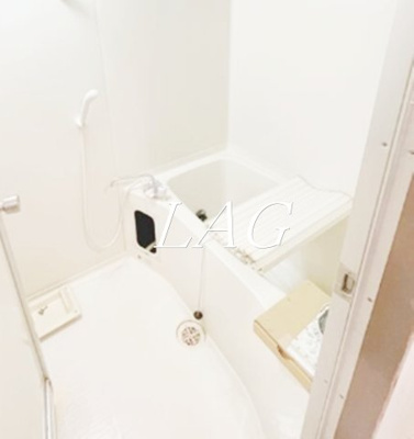 【浴室】 | メゾン・カメリア | お風呂です。