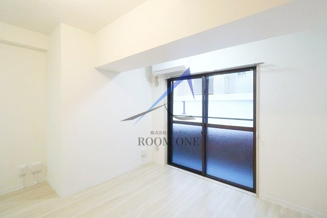 セザール第三鶴見の居間・リビング|洋室のお部屋です。