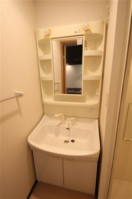 【独立洗面台】 | サムティ阿波座Lusso