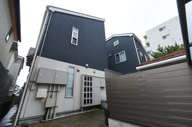 ウィンズ・パレ西落合の外観