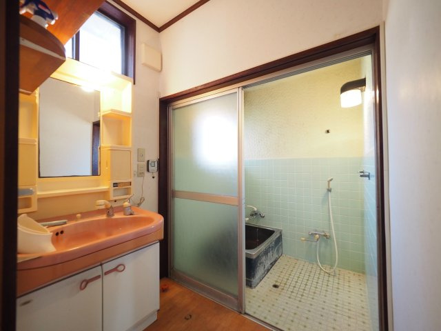 【その他】 | 【中古戸建住宅】大仙市大曲あけぼの町６LDK 中古戸建て住宅 大曲小学校800m 大曲の花火会場目の前200m車庫あり