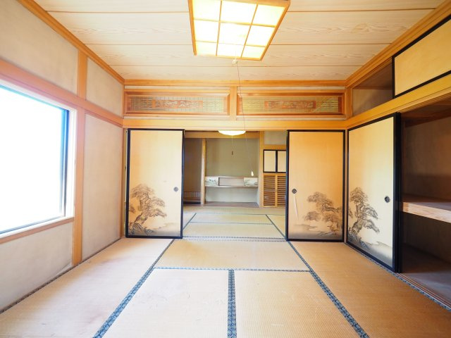 【和室】 | 【中古戸建住宅】大仙市大曲あけぼの町６LDK 中古戸建て住宅 大曲小学校800m 大曲の花火会場目の前200m車庫あり