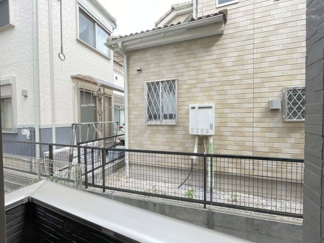 Freesia courtの展望