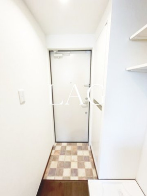 【玄関】 | ルノン平井south | 玄関です。