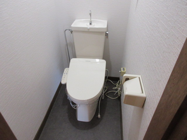 メゾンカワセのトイレ