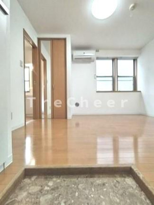 【玄関】 | サンライズハウス