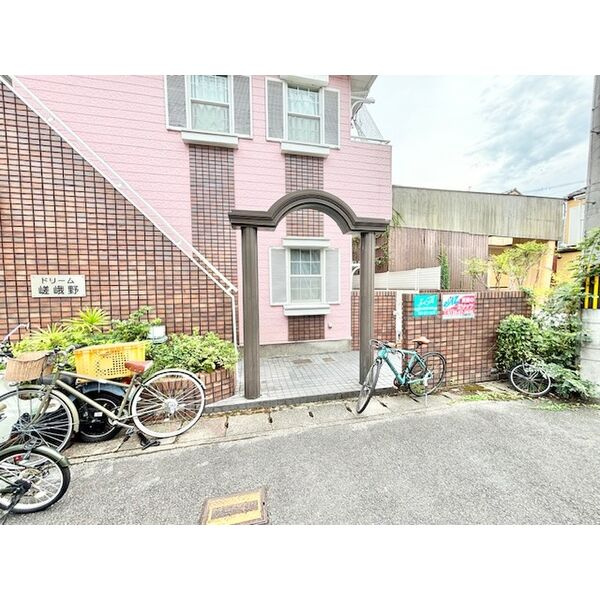 ドリーム嵯峨野のエントランス