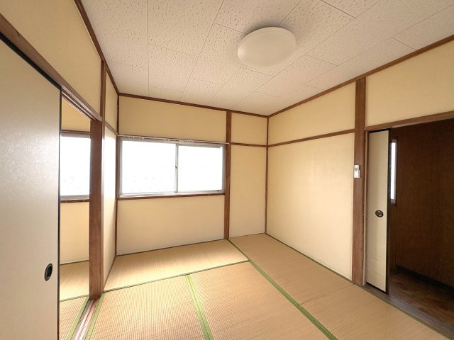 本納中古戸建の和室