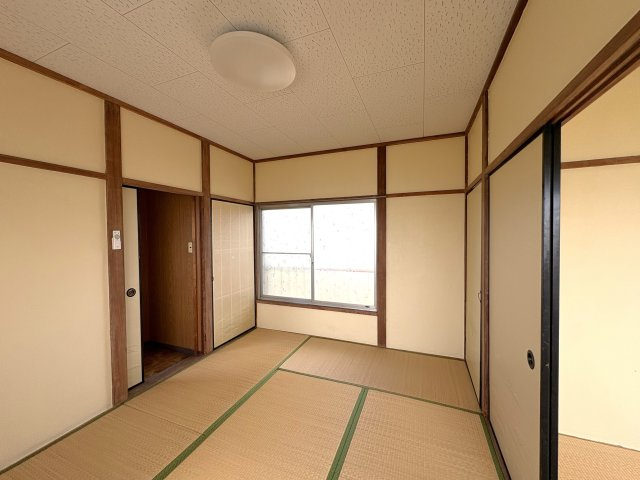 本納中古戸建の和室