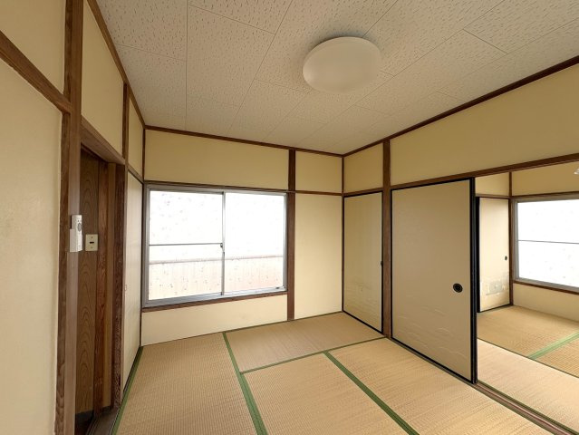 本納中古戸建の和室