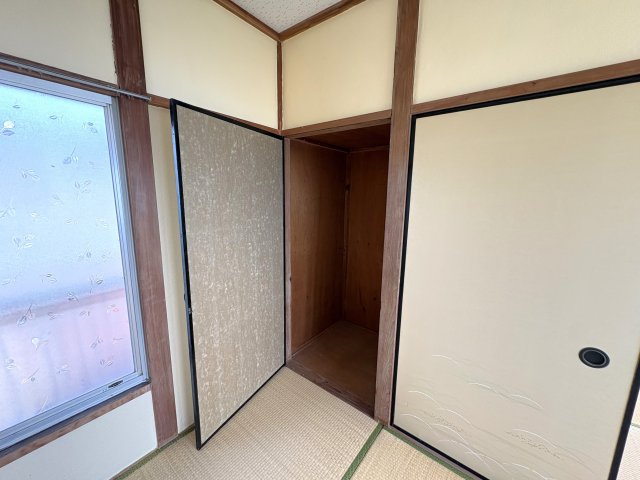 本納中古戸建の収納