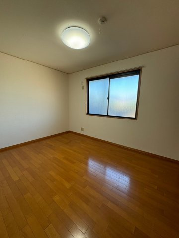 ハイムローリエの居間・リビング