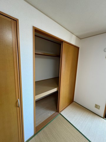 ハイムローリエの収納