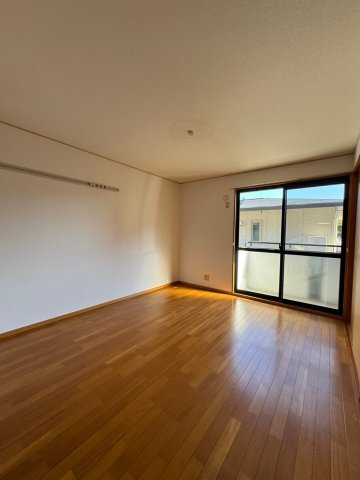 ハイムローリエの居間・リビング