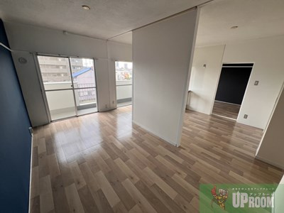 プリミエール林島の居間・リビング