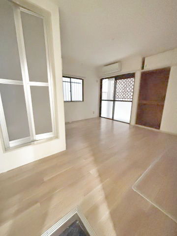 【居間・リビング】 | シャルレ寝屋川