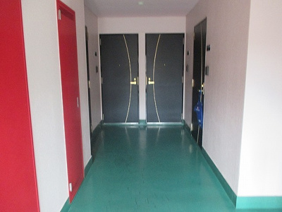 【その他共用部分】 | ハイコスモ淡路 | 共用廊下部分です