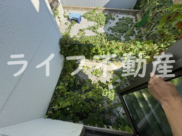 エムフラット衣摺Ⅰのバルコニー|陽当たり良好なバルコニーです