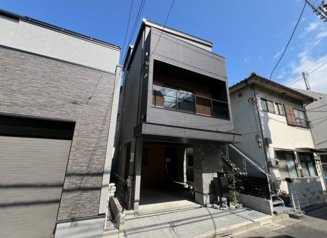 品川区大崎4丁目 限定1棟の外観|品川区大崎4丁目の落ち着いた住宅地
JR山手線「大崎」駅徒歩10分の快適な立地です
