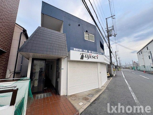 イーストハイツの外観