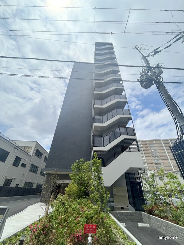 コンフォリア・リヴ新大阪西宮原ソルテラス　仲介手数料無料の外観