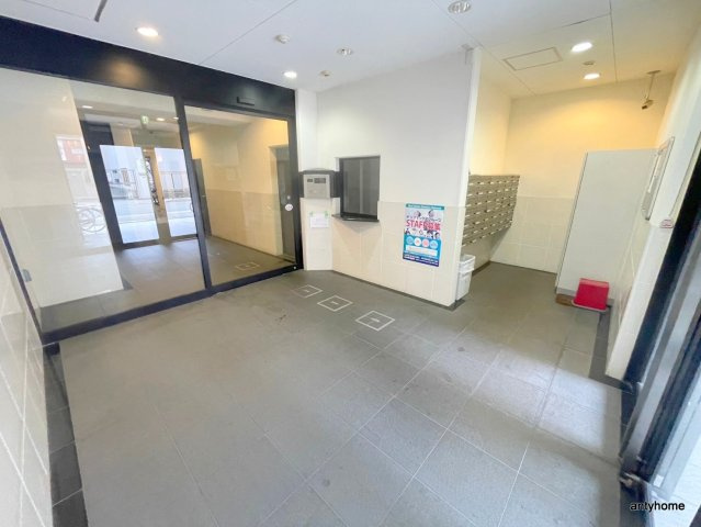 フィオレ立売堀　仲介手数料無料のロビー