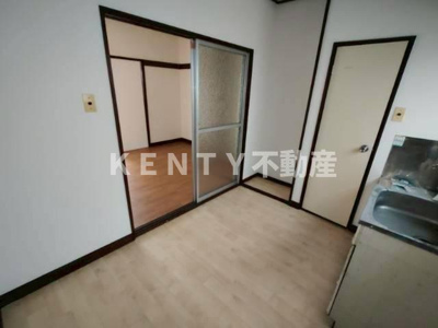 【居間・リビング】 | 遠山コーポ | 使いやすい居間です