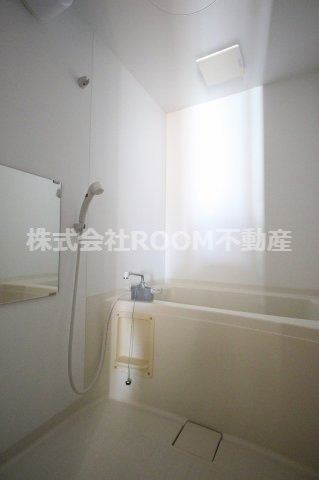 スカイコート志比田Ⅰ・Ⅱの浴室|落ち着いた空間のお風呂です