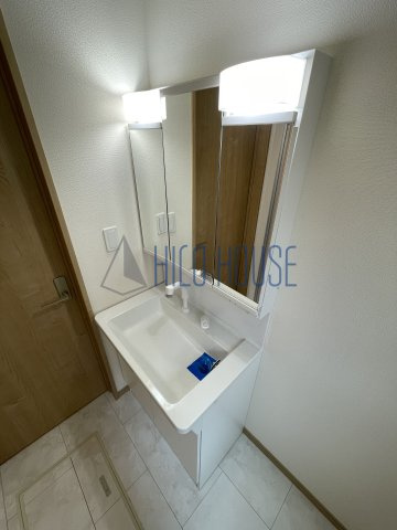 Sumai-to川越市安比奈新田01の洗面所