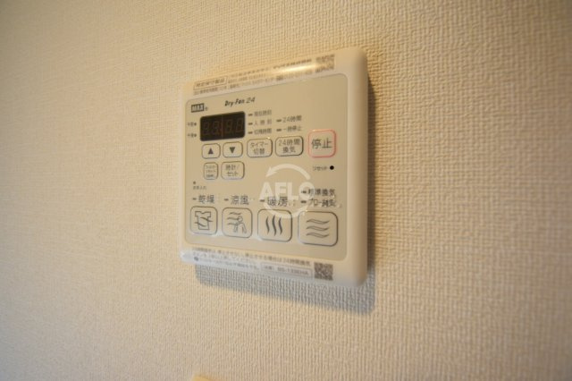 プレサンス大手前ピリオドの設備|プレサンス大手前ピリオド　便利な浴室乾燥機