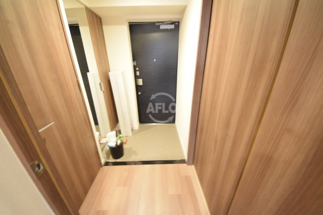 プレサンス大手前ピリオドの玄関|プレサンス大手前ピリオド　玄関