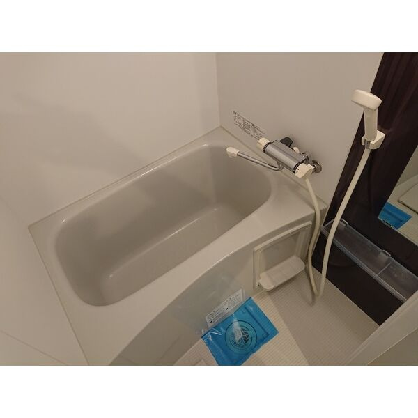 アルファ グランデ　名古屋市賃貸　仲介手数料無料の浴室