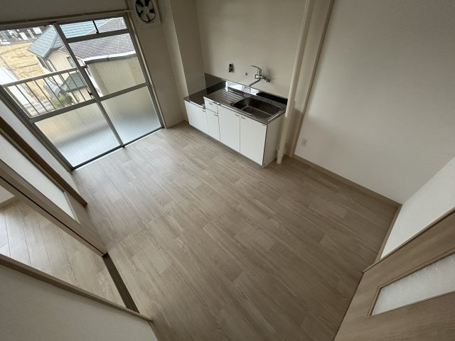 シャトレ北川の居間・リビング