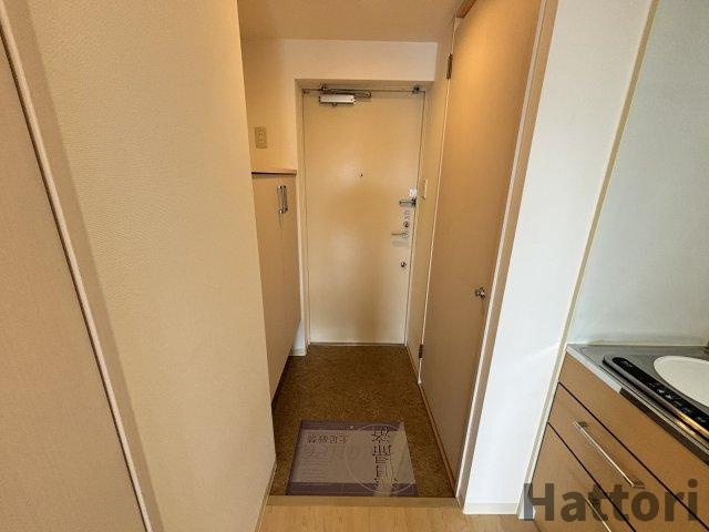 セレニテ新大阪弐番館の玄関