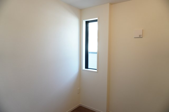 越谷市大沢 新築分譲住宅の洋室|3.5帖