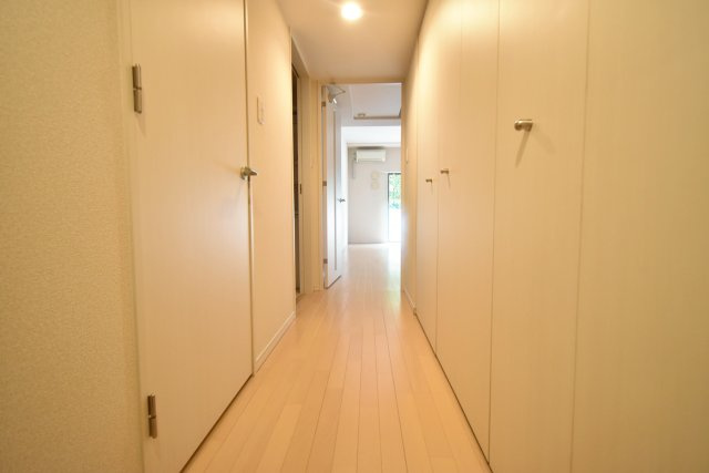 シャルム甲子園口の内装