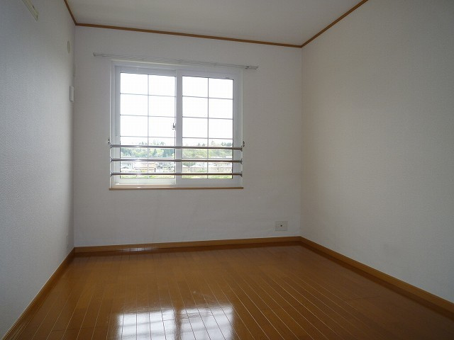 ファミールⅣの洋室