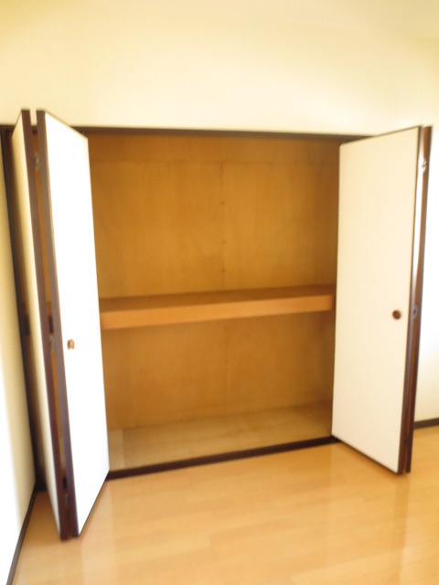 エトワール長岡京の収納