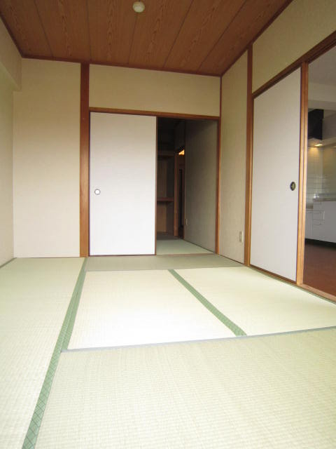 エトワール長岡京の和室