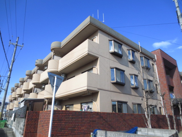 エトワール長岡京の外観