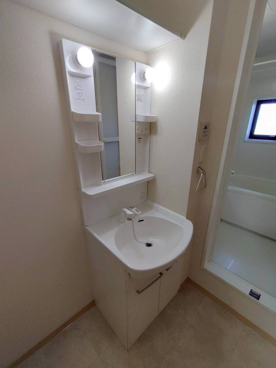 セントラルコート		の洗面所