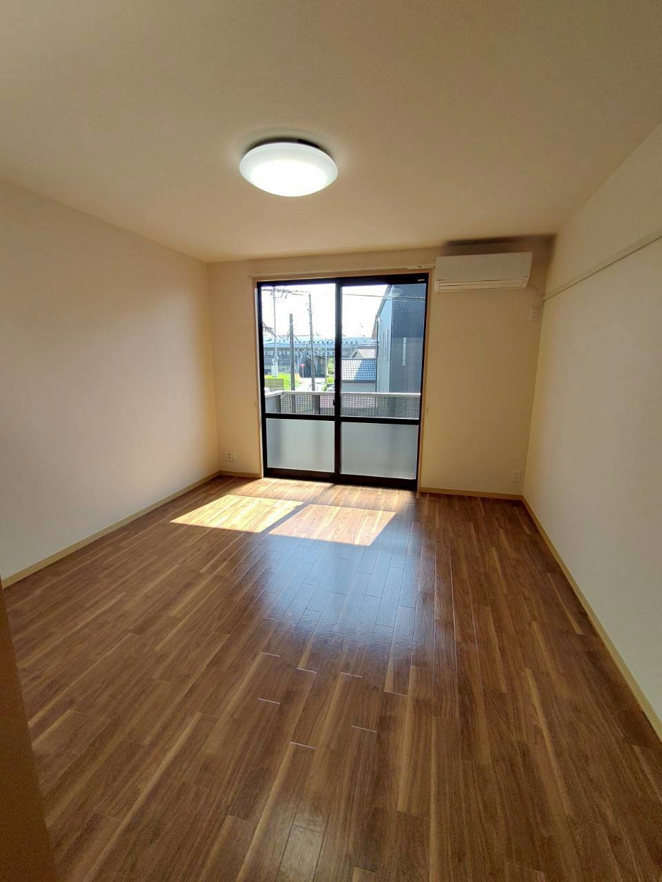 セントラルコート		の内装