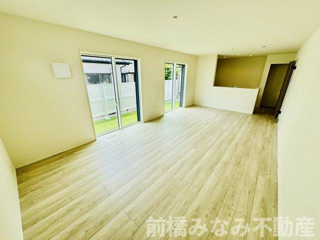 高崎市江木町　3号棟(全3棟)　リナージュ　新築建売分譲の居間・リビング|リビングです