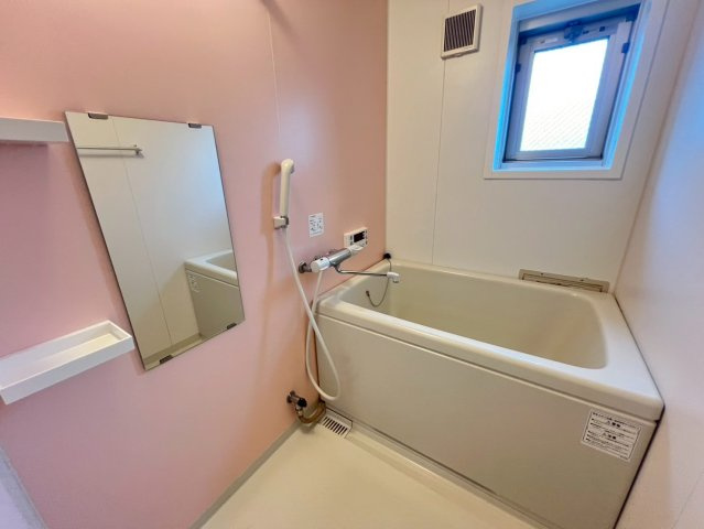 高倉台2団地11号棟の浴室