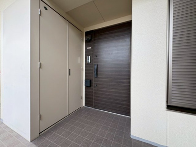 【エントランス】 | サンメゾン豊中末広町ELDO