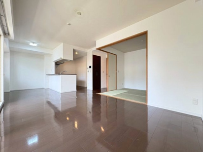 【居間・リビング】 | サンメゾン豊中末広町ELDO