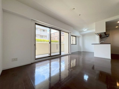 【居間・リビング】 | サンメゾン豊中末広町ELDO