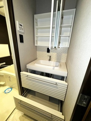 【バルコニー】 | サンネクテール天満橋